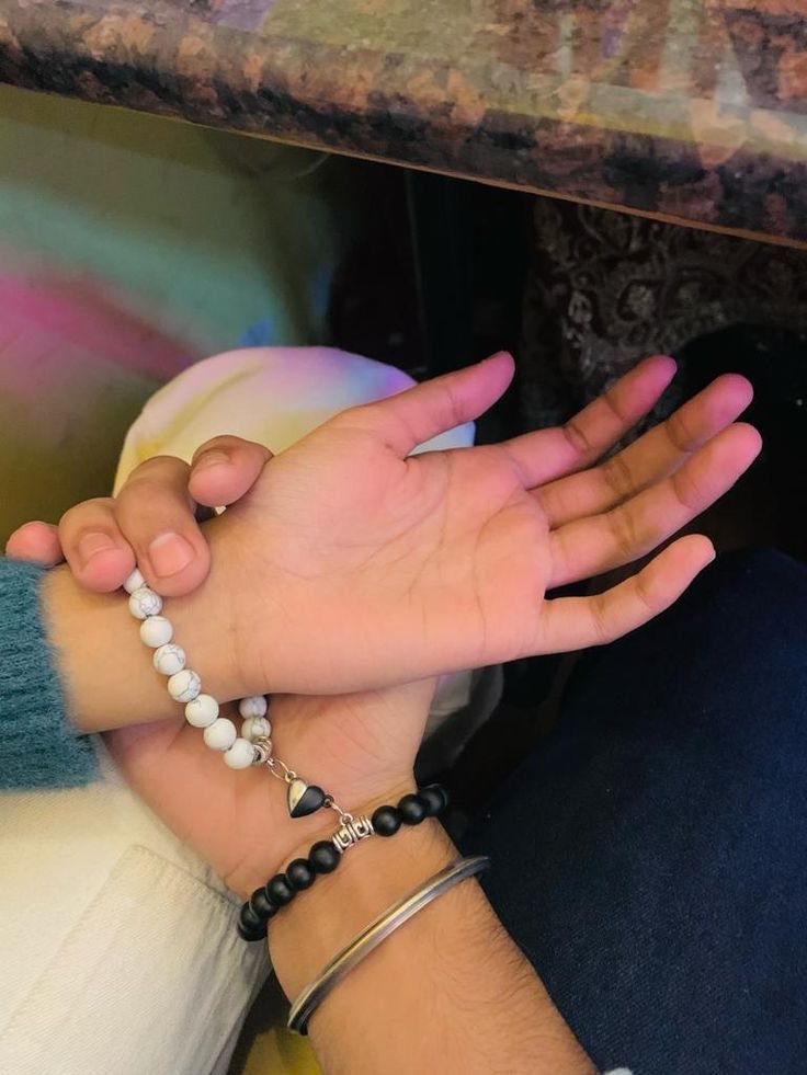 Magnetic Couple Bracelet ❤️ Glow in Dark Love Bracelet