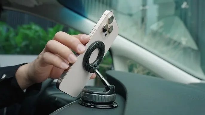 Vacuum Magnetic Phone Holder Car Mount